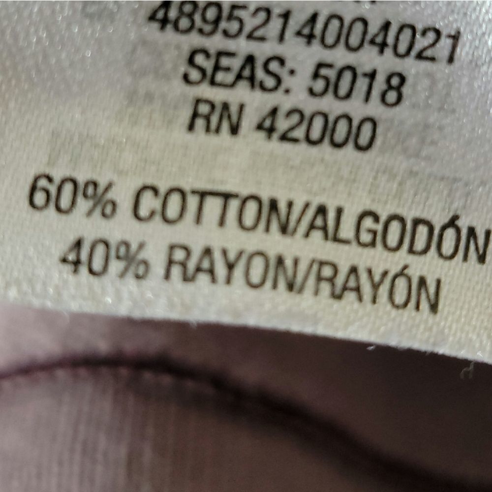 Basic Editions Sweater    - Picture 4 of 5